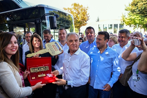 Anadolu Isuzu Makedonya’nın Prilep Belediyesi’ne 4 adet Citiport teslim etti
