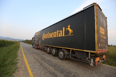 Continental, Kamyon Kooperatiflerinde 5 bin kamyon sürücüsüne ulaştı