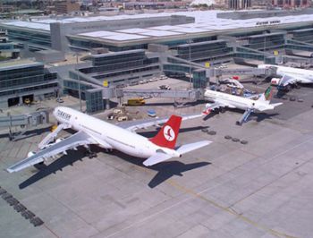 Rekor Atatürk Havalimanı’nın