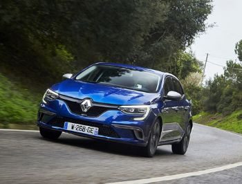 Renault, beş yıldızlı model sayısını dörde çıkardı