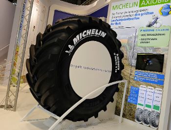 Dünyanın en geniş traktör lastiğini Michelin üretti