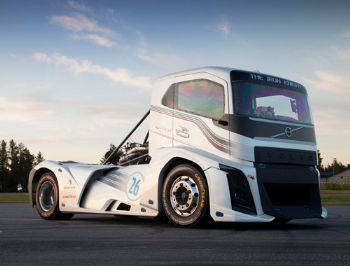 Goodyear'ın Volvo için geliştirdiği lastikten dünya rekoru