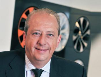 Peugeot'da CEO değişikliği