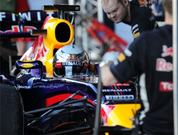 Renault ve Alain Prost ortaklıklarını uzatıyor