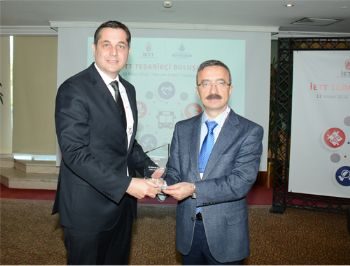 ZF Services Türk, 2015'in en ıyi tedarikçisi seçildi