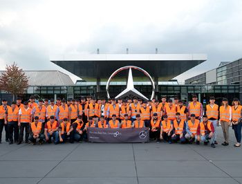 Mercedes-Benz Türk, 50. yılında 50 çalışanını Stuttgart’taki genel merkezine götürdü