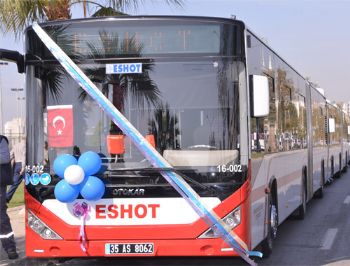 Otokar'ın 60 körüklü otobüsü İzmir'de