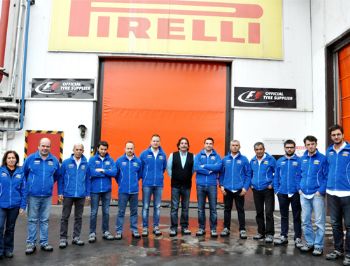 Castrol Ford Team Türkiye'den Pirelli Fabrikası'nı ziyaret
