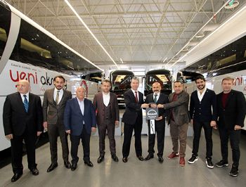 Yeni Aksaray Seyahat yatırımlarına 4 adet yeni Lion’s Coach 13 mt ile devam ediyor