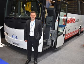 Sağdan direksiyonlu otobüs Euro Bus Expo Fuarı’nda sergilendi