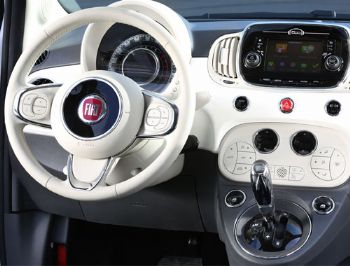 Fiat 500 sahipleri, 5 yıl boyunca trafiği TomTom ile aşacak