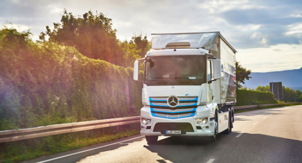 Daimler/Catl: Elektrikli kamyon için batarya modülleri