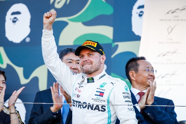 Mercedes AMG Petronas takımı altıncı defa Formula 1 dünya şampiyonluğunu kazand