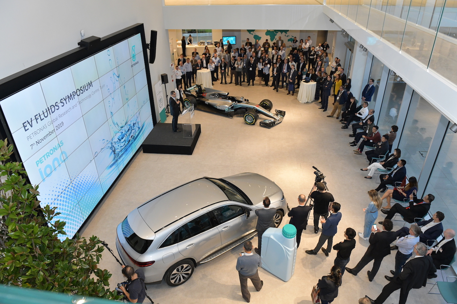 Elektrikli araç sıvıları sempozyumu, Petronas’ın Torino’daki Ar-Ge Merkezi’nde gerçekleşti!